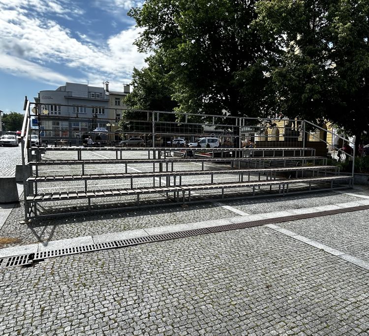 Mobilní tribuna 3x2 m